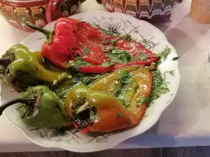 Roasted Red Peppers with Garlic