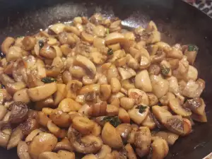 Butter Sauteed Field Mushrooms