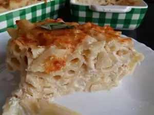 Penne Pasta with Five Cheeses and Cream