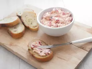 Cottage Cheese and Tomato Caviar