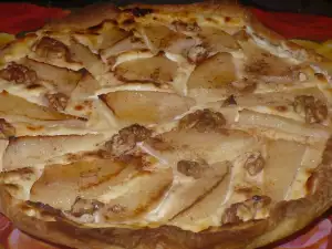 Pie with Pears and Mascarpone