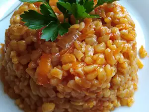 Pilaf with Bulgur and Tomatoes (Original Turkish Recipe)