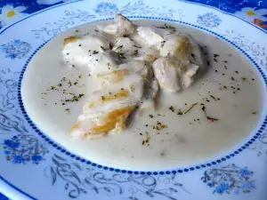 Chicken Fillet with Cream Sauce