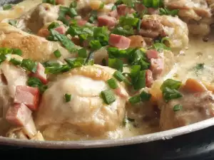 Chicken Drumsticks with Bacon and Cream