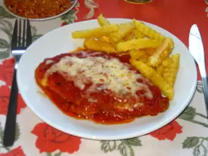 Chicken Fillets with Tomato Sauce and Mozzarella