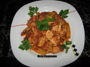 Chicken with Mushrooms and Bamboo with Aromatic Tomato Sauce