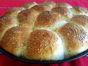 Pita with Tasty Filling