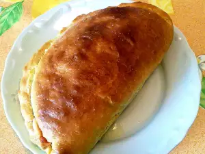 Minced Meat Calzone