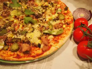 Tuna Pizza