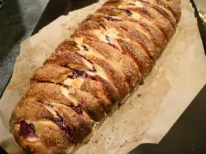 Danish Braid with Ricotta and Berries