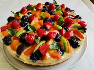 Fruit Cream Pie with Lots of Fruit