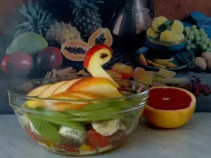 Swan Fruit Salad