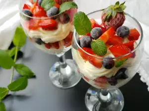 Fruit and Cream Dessert