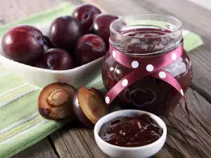 Country-Style Prune Marmalade