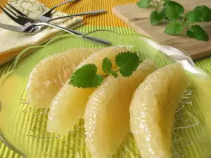 diced pomelo