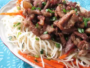 Thai Pork with Noodles