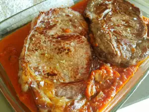 Beef Steaks in Tomato Sauce