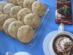 Orange and Chocolate Chip Cookies