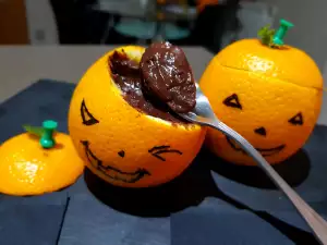 Orange-Chocolate Halloween Cream