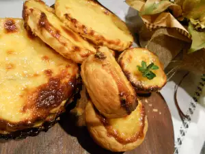 Portuguese Custard Tarts (Pasteis de Nata)