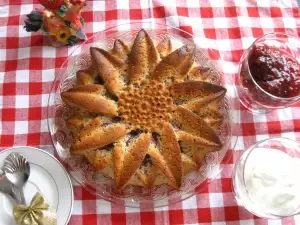 Low Fat Cake with Jam