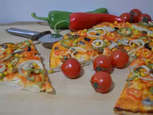 Vegan Vegetable Pizza