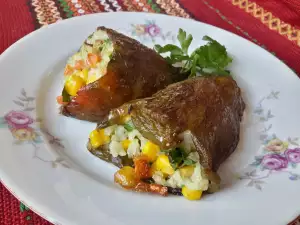 Lean Stuffed Peppers with Corn and Rice