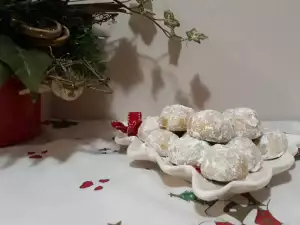 Vegan Christmas Flower Cookies