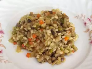 Vegan Risotto with Field Mushrooms and Peppers