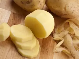 How To Quickly Peel Potatoes?