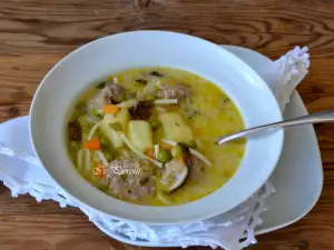 Potato Soup with Sausage and Peas