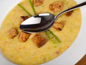 Cream Soup with Croutons