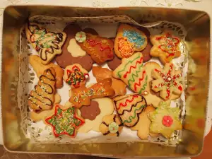 Festive Gingerbread Cookies