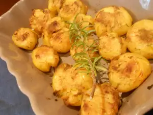 Roasted Golden New Potatoes