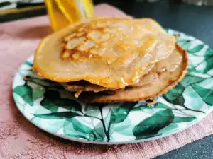 Protein Pancakes with Chocolate and Honey