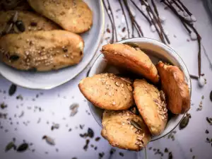 Protein Savory Cookies with Green Spices