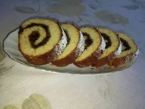 Fluffy Homemade Roll with Marmalade