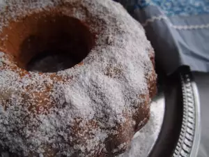 Fluffy Vegan Pound Cake