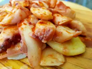 Pulpo a Feira (Pulpo a la Gallega)