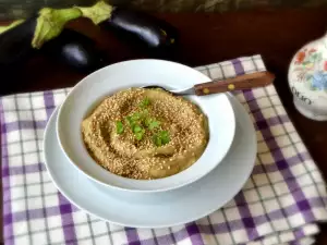 Turkish Eggplant Puree with Sesame Seeds