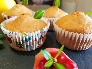 Healthy Apple Muffins