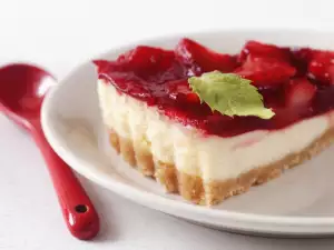 Easy Cheesecake with Strawberries