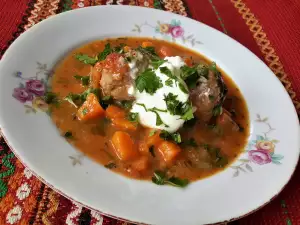 Tomato Stew with Meatballs