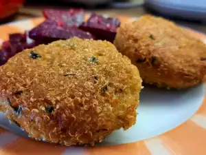 Oven-Baked Quinoa and Vegetable Patties