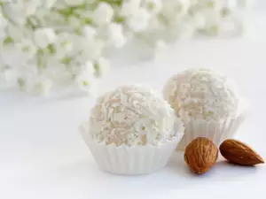 Raffaello Coconut Candy