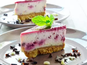 Cheesecake with Raspberries