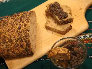 Olive Pate with Dried Tomatoes