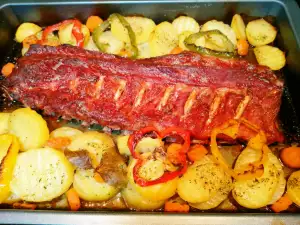 Pork Ribs with Vegetables in the Oven