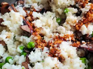 Asian-Style Rice with Mushrooms