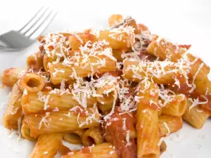 Rigatoni with Pumpkin and Ricotta